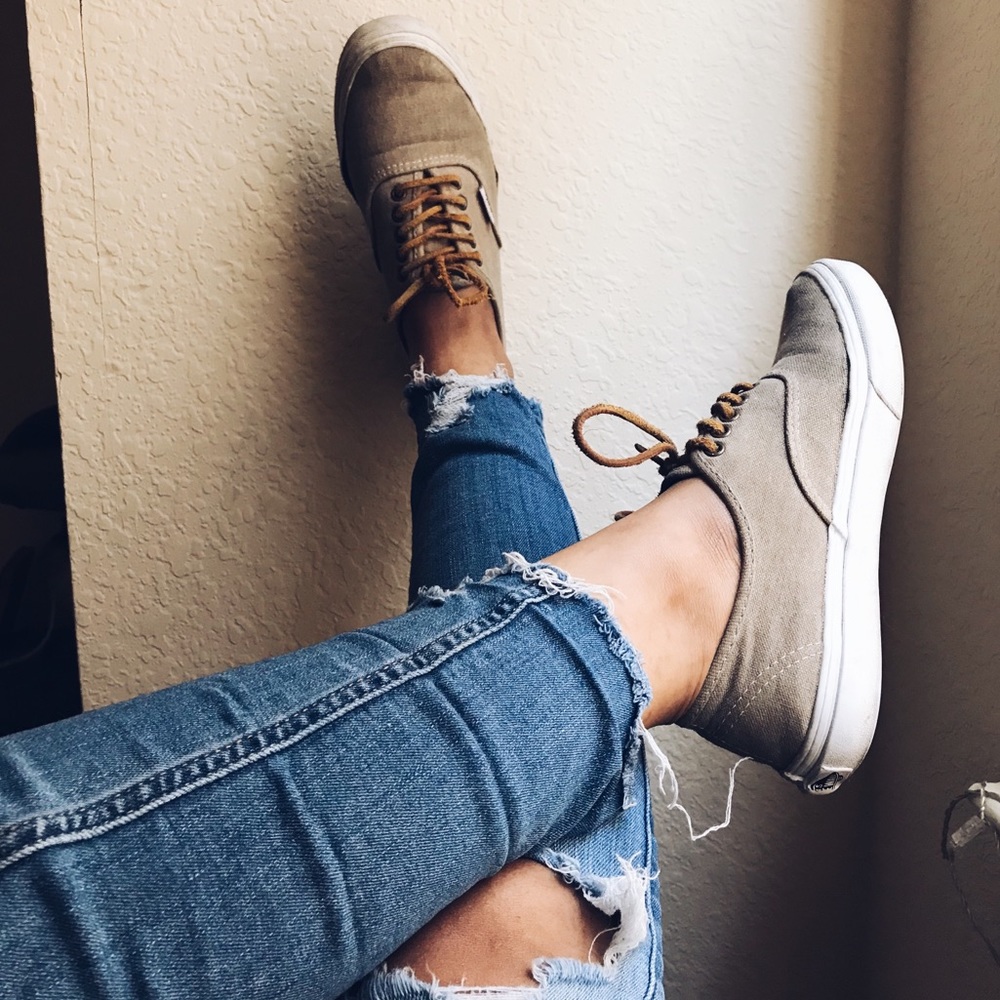 California Collection Vans